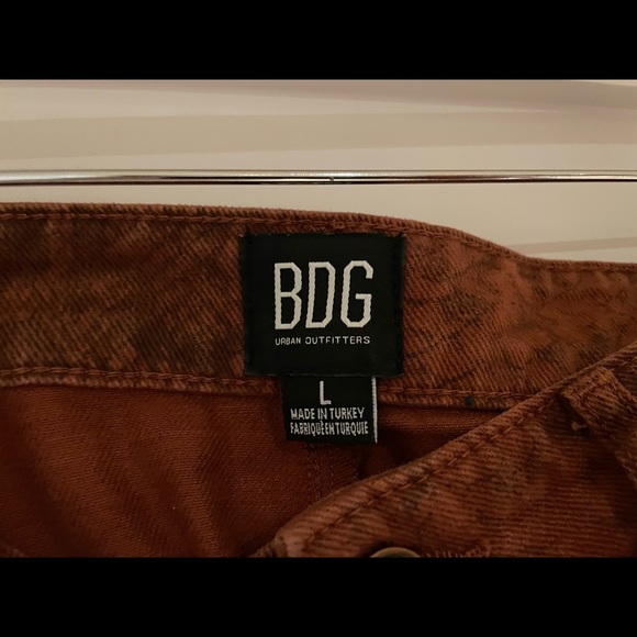 BDG animal print Jean skirt! - Picture 3 of 3